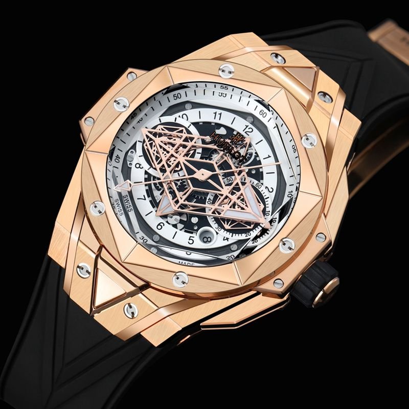 HublotHublothigh-quality replica watch new BigBangSangBleuII tattoo men's mechanical watch front view
