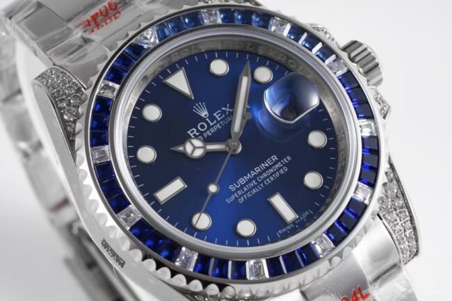 top-tierRolexsuper cloneGMT-Master type II watch back diamond customized version luxury sparkling classic trend front view