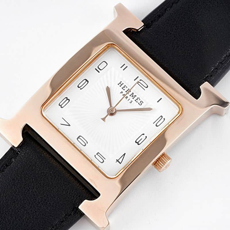 Hermès top-tierhigh-quality replica watch HeureH three-hand series ladies leather straprose goldwhite dial watch front view