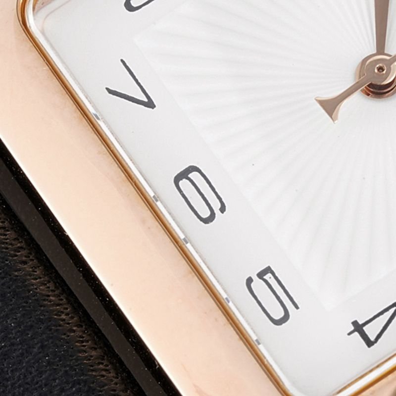 Hermès top-tierhigh-quality replica watch HeureH three-hand series ladies leather straprose goldwhite dial watch detail shots