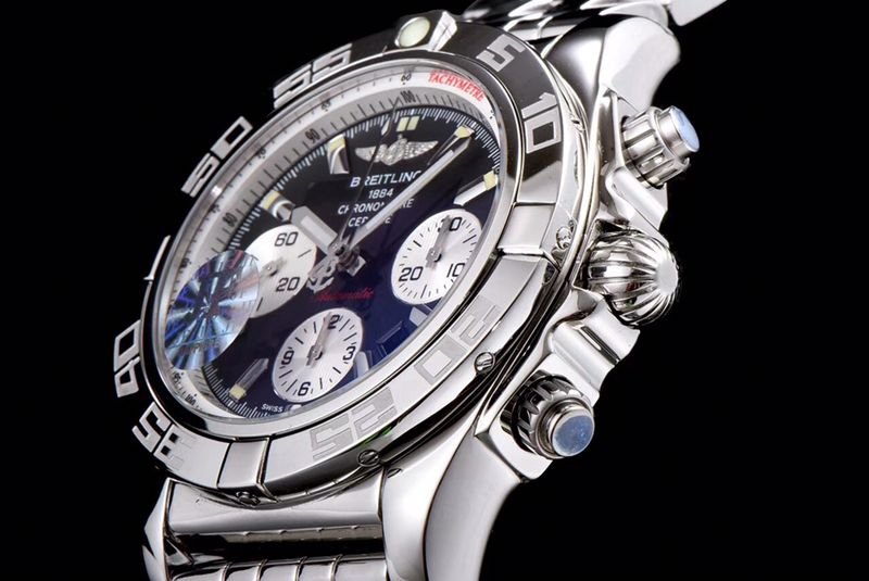 Breitlingtop-tierhigh-quality replica watch aviation chronograph series AB011011 men's steel bracelet mechanical watch side view