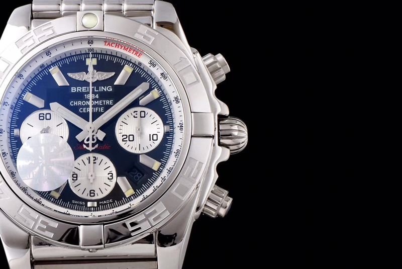 Breitlingtop-tierhigh-quality replica watch aviation chronograph series AB011011 men's steel bracelet mechanical watch detail shots