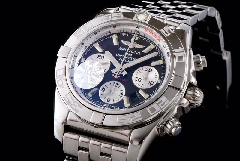 Breitlingtop-tierhigh-quality replica watch aviation chronograph series AB011011 men's steel bracelet mechanical watch front view