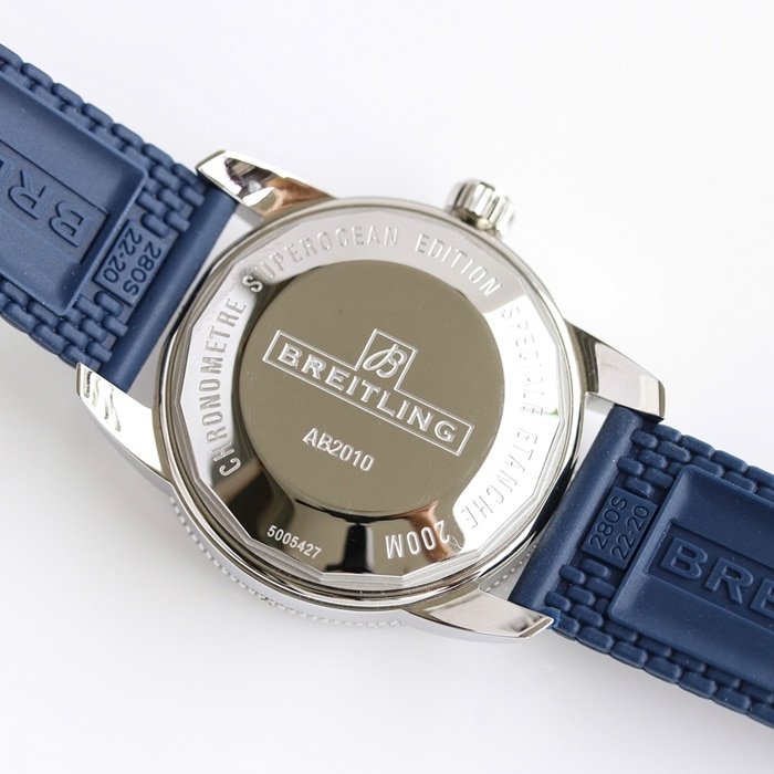 top-tier replica watch Breitling men's blue dial super ocean culture mechanical watch back cover picture