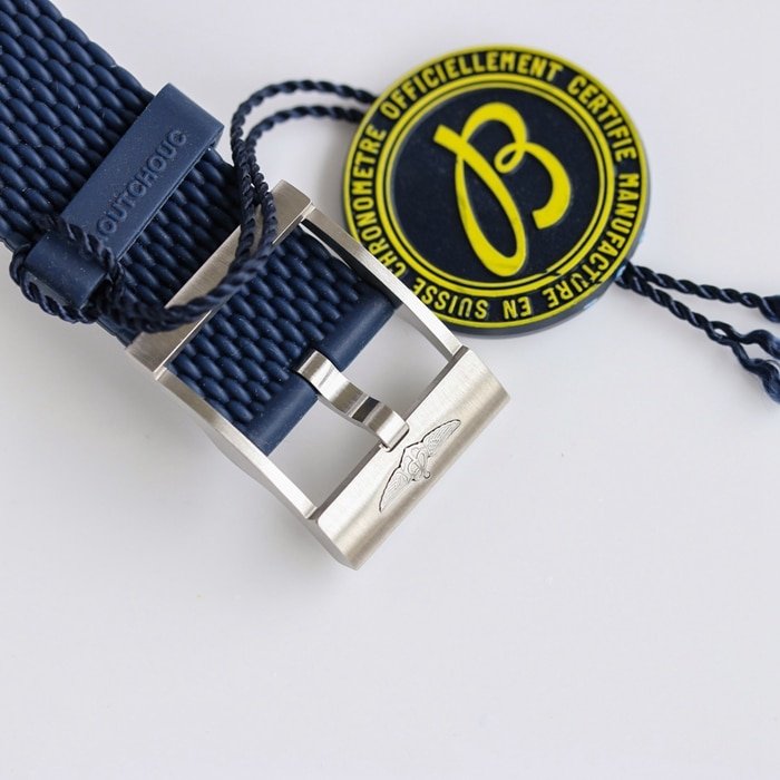 top-tier replica watch Breitling men's blue dial super ocean culture mechanical watch clasp picture