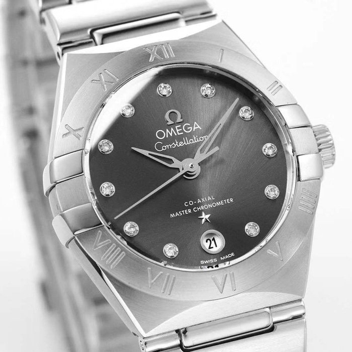 top-tier replica watch Omega women's black dial constellation series steel bracelet watch front view