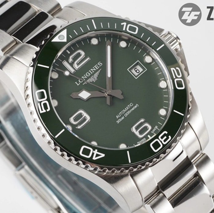 top-tier replica watch Longines men's green dial Concas series mechanical steel bracelet watch front view