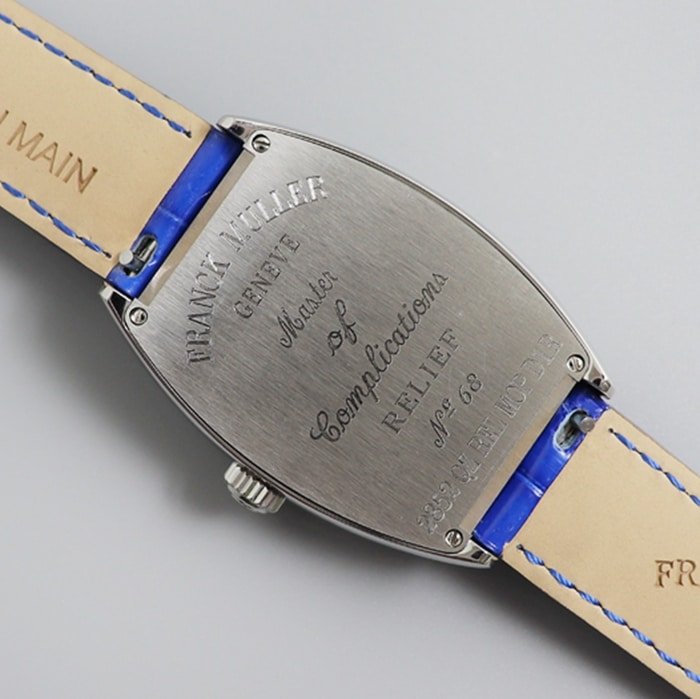 Top-tier replica watch Franck Muller women's white dial barrel type quartz watch back cover picture