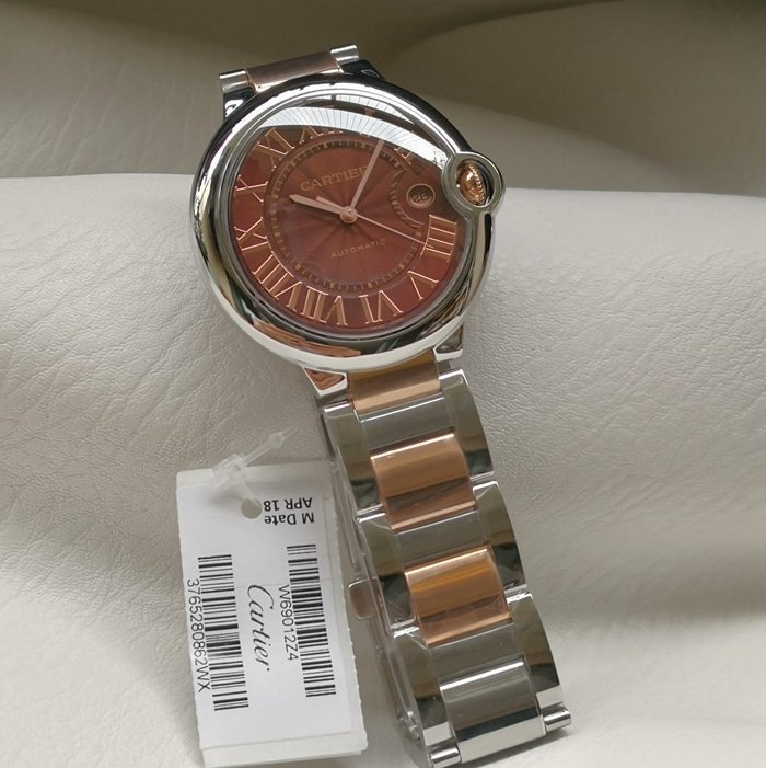 top-tier replica watch Cartier men's brown dial blue balloon series mechanical watch front view