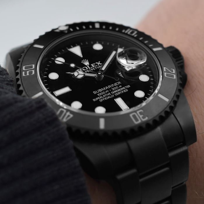 top-tier replica watch Rolex men's black dial Submariner series steel bracelet watch front view