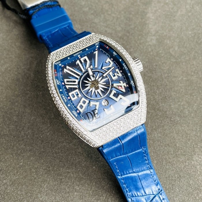 top-tier replica watch Frank Muller men's blue dialV45 SC DT series full automatic movement watch front view