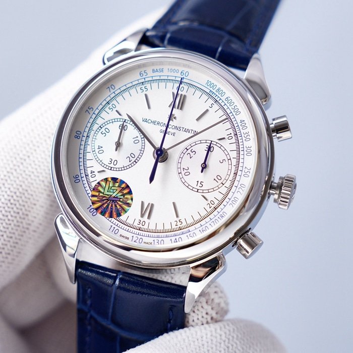 top-tier replica watch Vacheron Constantin men's white dial 1955 series steel bracelet watch front view