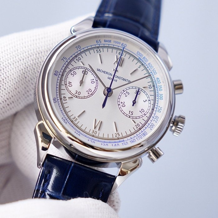 top-tier replica watch Vacheron Constantin men's white dial 1955 series steel bracelet watch front view