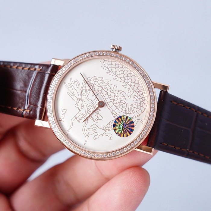 Top-tier replica watch Piaget men's white dial dragon and phoenix series leather strap watch front view