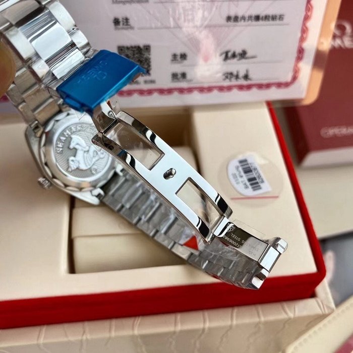 High-quality replica Omega Seamaster ladies' black dial steel strap watch buckle image