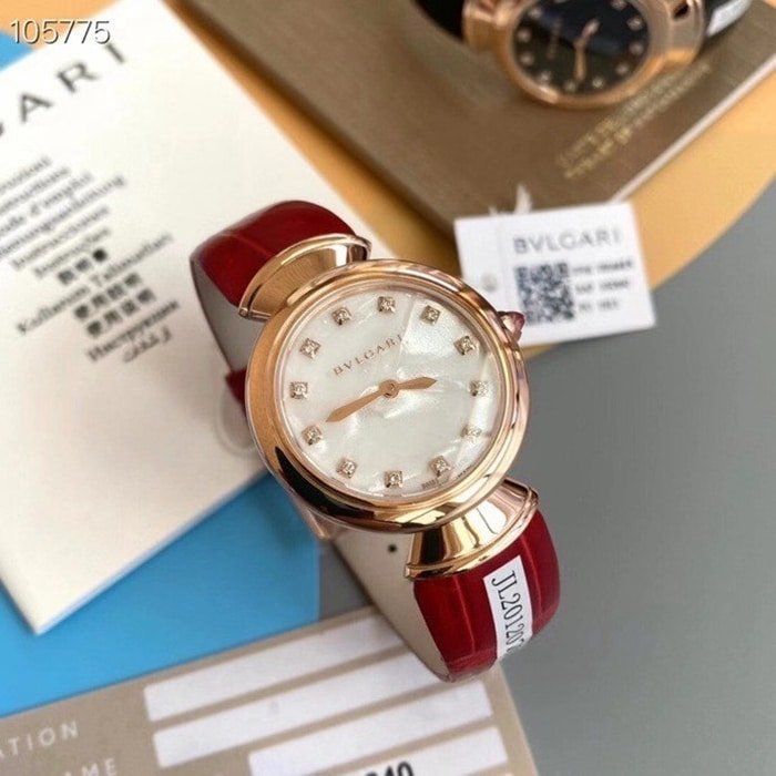 top-tier replica watch Bvlgari women's white dialquartzleather strap watch front view