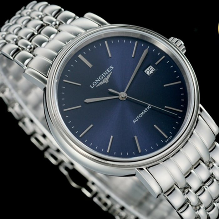 top-tier replica watch Longines men's blue dialsteel bracelet magnificent series watch front view