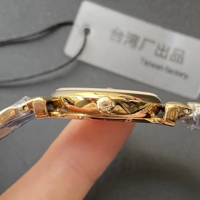 top-tier replica watch Longines couple watch white dial gold belt Jialan series quartz watch side view