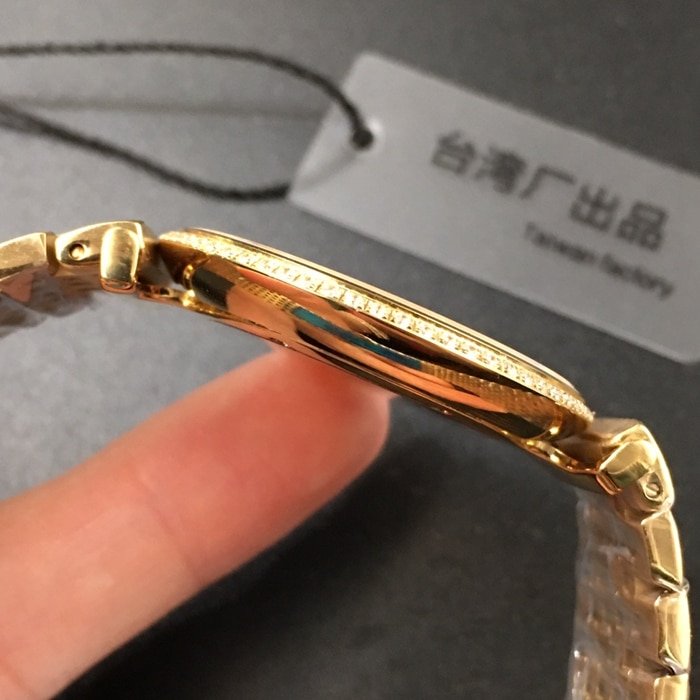 top-tier replica watch Longines couple watch gold plate gold belt Jialan series quartzsteel bracelet watch side view
