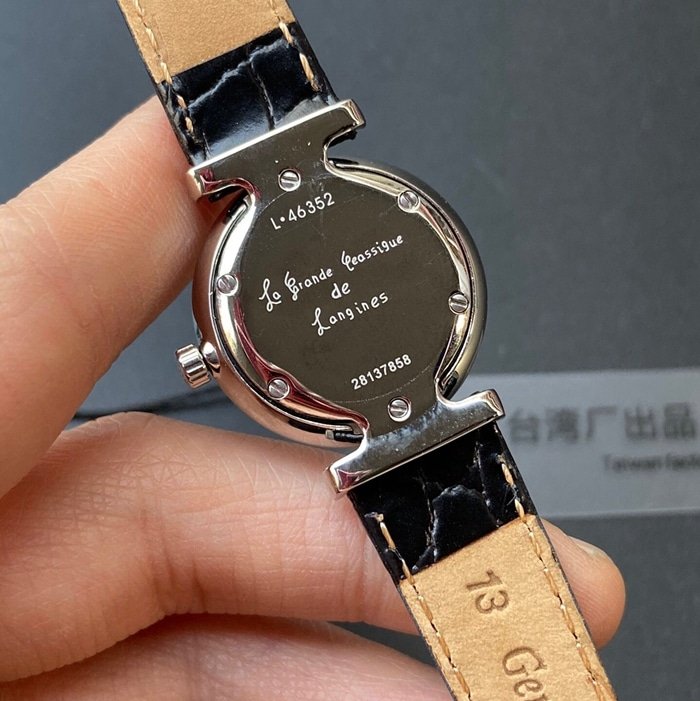 Top-tier replica watch Longines couple watch black dial black belt Jialan series leather strap watch back cover picture