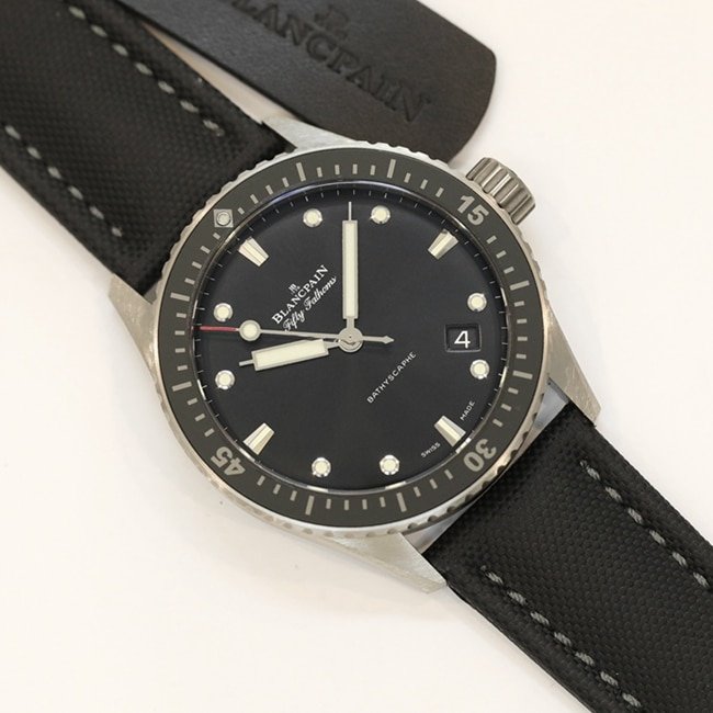 GF Factorytop-tier replica watch Blancpain Fifty Fathoms series men's black dial black belt automatic movement watch front view
