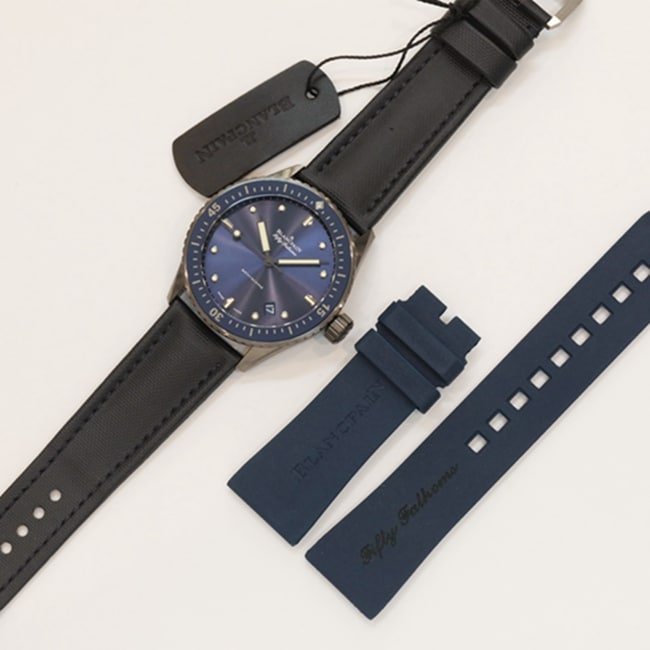 top-tier replica watch Blancpain men's blue dial nylon strap fifty fathom series watch front view