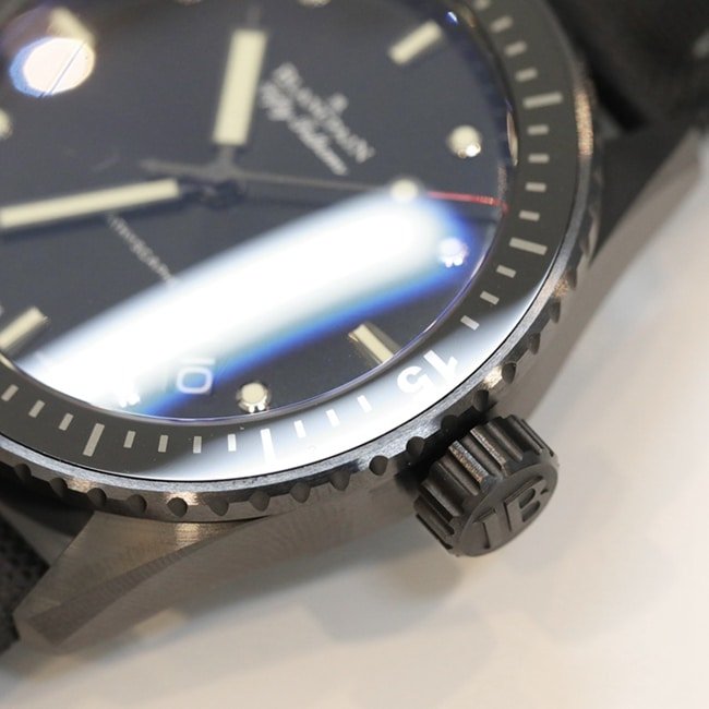 top-tier replica watch Blancpain men's blue dial nylon belt fifty fathoms automatic movement watch detail shots