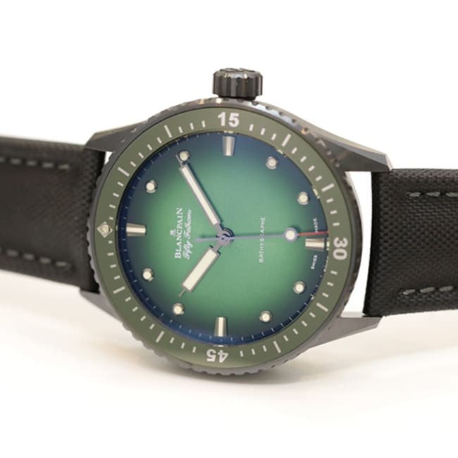 GF Factorytop-tier replica watch Blancpain men's green dial nylon strap fifty fathom series limited edition watch front view