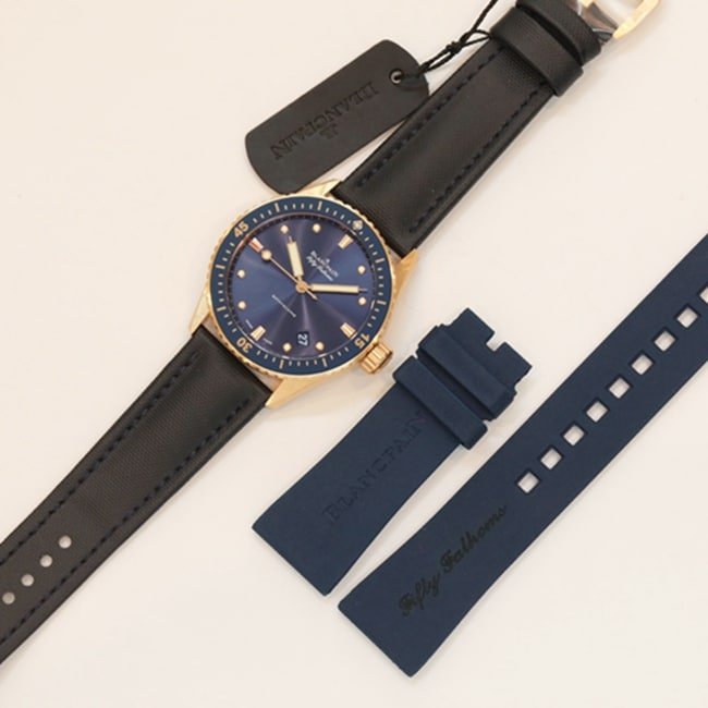 top-tier replica watch Blancpain men's blue dial nylon strap fifty fathom series front view