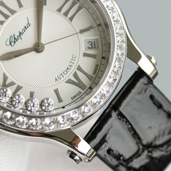 top-tier replica watch Chopard women's white dial black belt happy diamond HAPPY DIAMONDS series leather strap mechanical watch detail shots