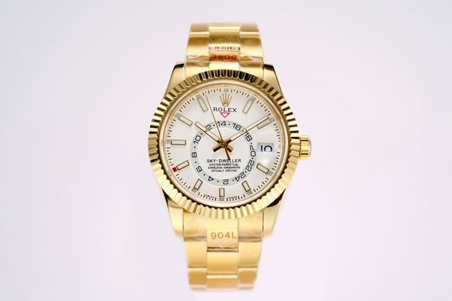 top-tier replica Rolex men's white dial gold belt Navigator series automatic movement watch front view