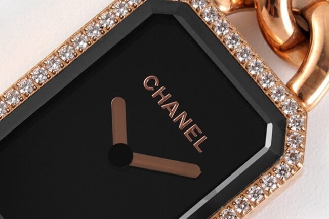 top-tier replicaChanel women's black dialrose gold with Premiere series steel braceletquartz watch detail shots
