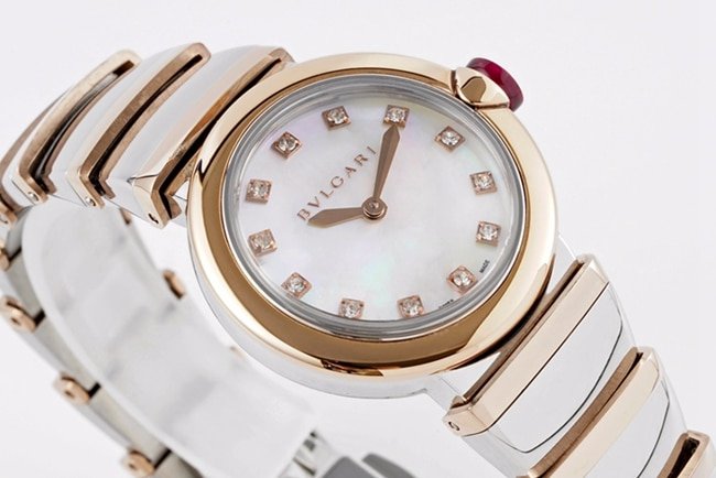 Réplique premium Bvlgari Femme Cadran blanc Bracelet en or rose 18 carats Montre à quartz série LVCEA | Version supérieure d'usine BV — detailed review and buying guide | Watch Replica Expert