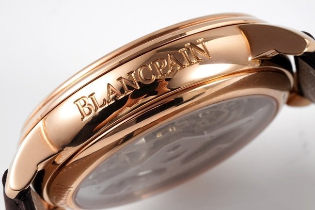 JBF FactoryBlancpaintop-tier replica watch men's black dial brown belt classic full series tourbillon mechanical watch V3 version domineering return side view