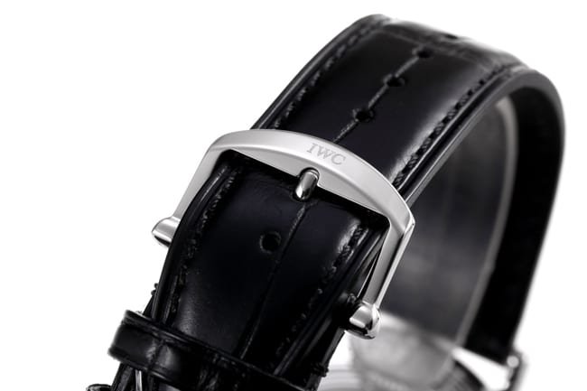 V7 factory top-tier replicaIWC high-quality replica watch men's blue dial black belt wave Fino series automatic movementleather strap watch clasp picture