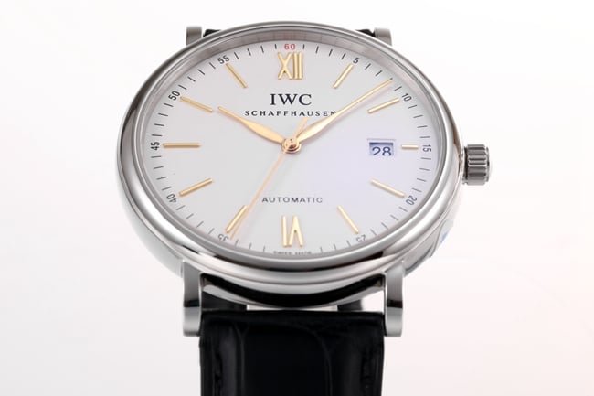 V7 factory IWC top-tier replicahigh-quality replica watch men's white dial black belt wave Fino series disc automatic movementleather strap watch detail shots