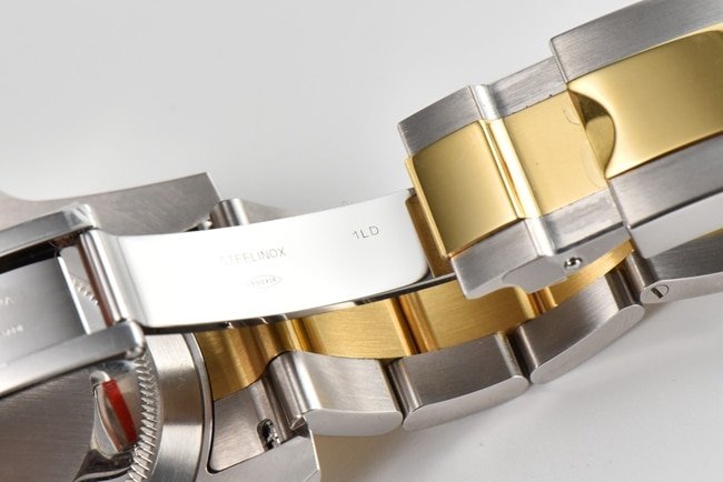 CLEAN FactoryRolextop-tierhigh-quality replica watch blue dial gold belt v4 latest version 18k mechanical watch clasp picture
