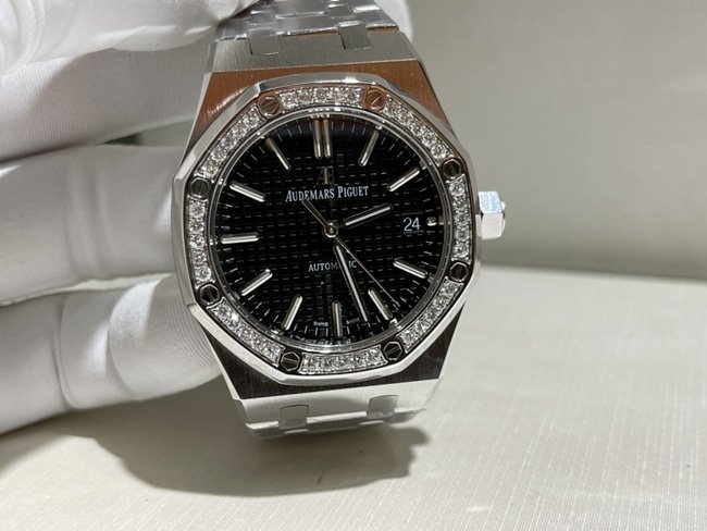Hochwertige Audemars Piguet Super-Clone-Uhren für Herren, mechanische Zeitmesser mit schwarzem Stahlband — detailed review and buying guide | Watch Replica Expert