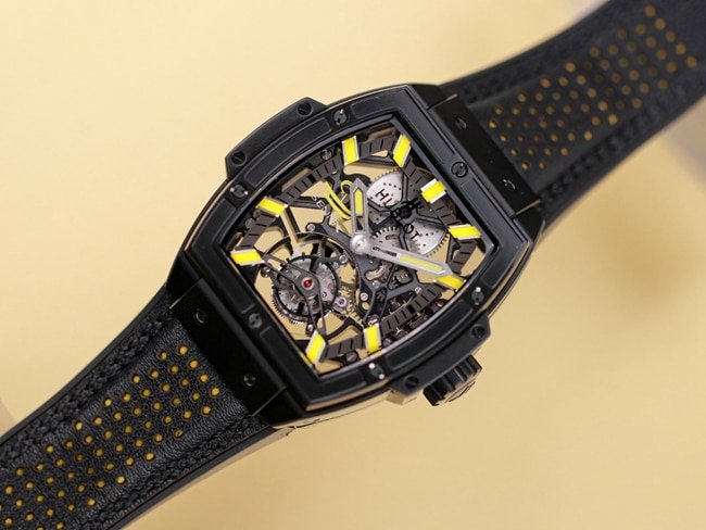 Hublot top-tier replica watch men's black dialrubber strap manual winding tourbillon mechanical MASTERPIECE series watch front view