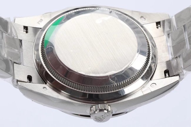 EW Factorytop-tier replicaRolexhigh-quality replica watch men's white dialsteel braceletDatejust series automatic movement watch back cover picture
