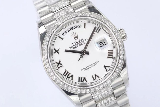 EW Factorytop-tier replicaRolexhigh-quality replica watch men's white dialsteel braceletDatejust series automatic movement watch front view