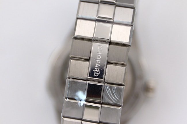 Chopardreplica watch men's white dialsteel bracelet Alpine Eagle ALPINE EAGLE series automatic movement watch clasp picture