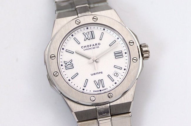 Chopardreplica watch men's white dialsteel bracelet Alpine Eagle ALPINE EAGLE series automatic movement watch front view