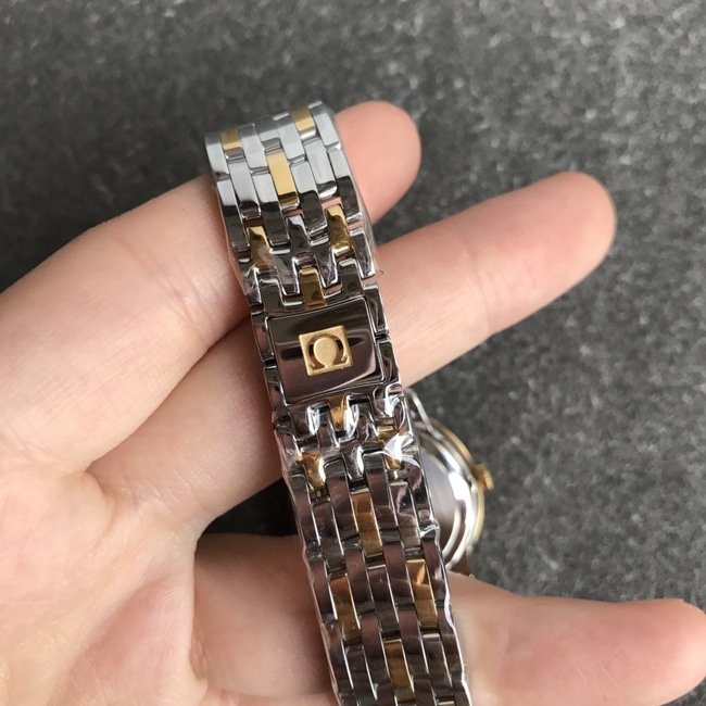 DK factory top-tier replicaOmegareplica watch women's gold plate gold belt butterfly flying series quartz watch clasp picture