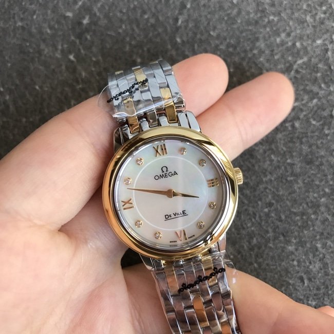 DK factory top-tier replicaOmegahigh-quality replica watch women's white dial Diefei series quartzsteel bracelet watch front view