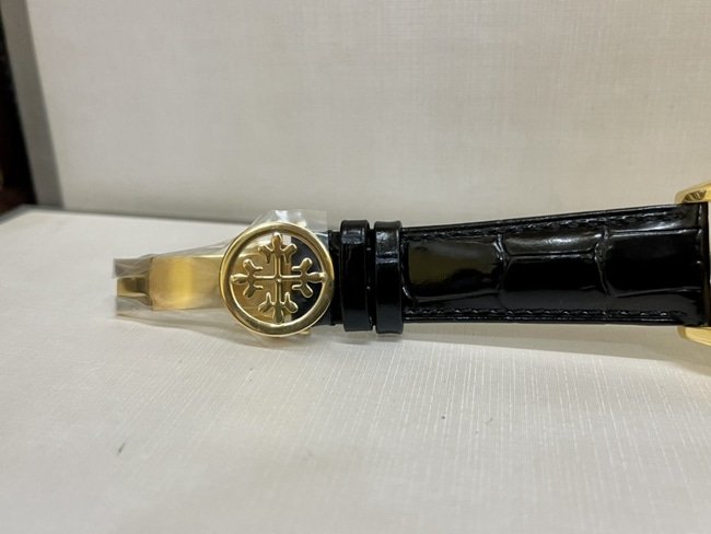 top-tier replica watch Patek Philippe women's white dial black belt complex chronograph function series leather strap watch clasp picture