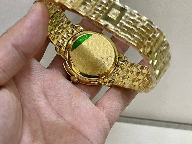 top-tier replica watch Omega men's gold plate gold steel bracelet Die Fei series 41mm natural real diamond mechanical watch clasp picture