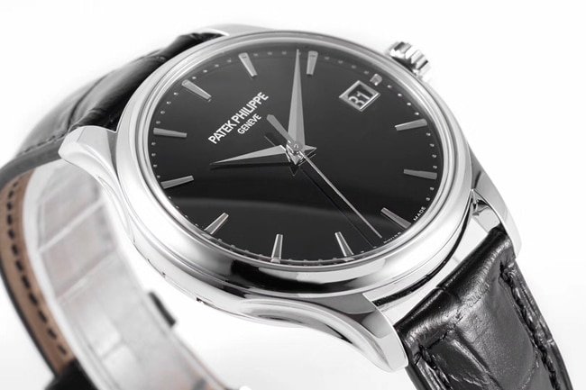 ZF Factorytop-tier replica watch Patek Philippe men's black dial black belt classic series V3 version mechanical leather strap watch front view