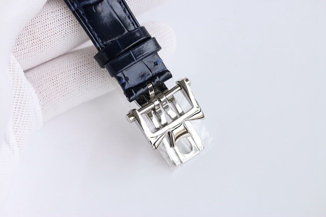 Top-tier replica watch Vacheron Constantin men's white dial blue belt heritage series leather strap automatic movement watch clasp picture