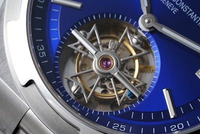 Vacheron Constantin Replica best model 49005/000P-2031 watch detail shots